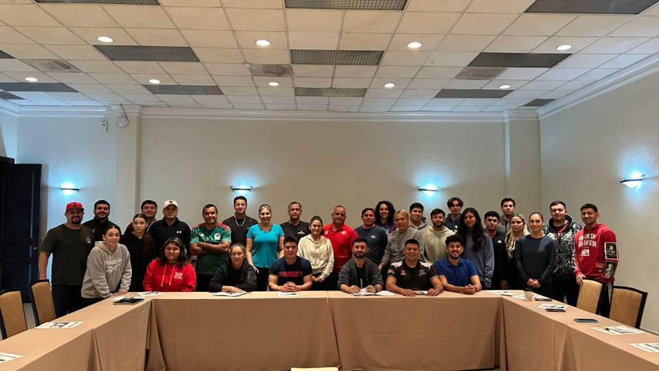 REALIZAN CURSO DE CAPACITACIÓN PARA ENTRENADORES SONORENSES DE VOLIBOL 